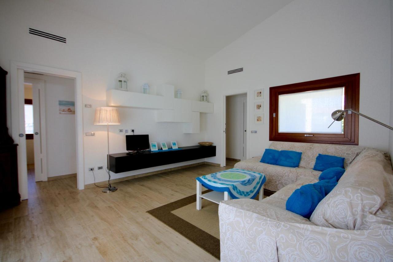 Villa Franca By Wonderful Italy San Teodoro  Exteriör bild