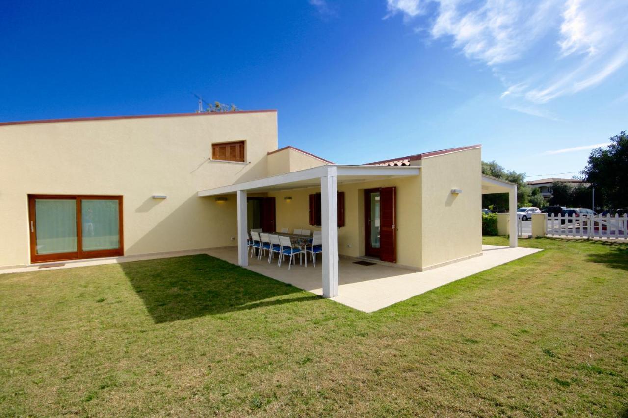 Villa Franca By Wonderful Italy San Teodoro  Exteriör bild